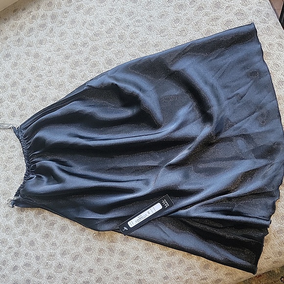 Dress top - Picture 1 of 4
